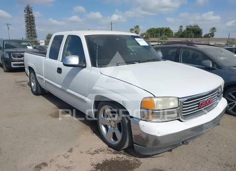 1999 GMC Sierra photo