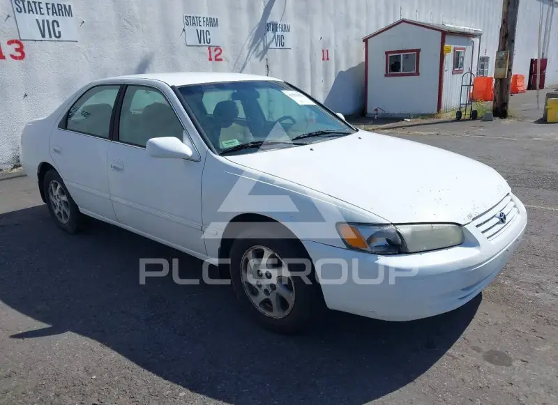 1999 Toyota CAMRY фото