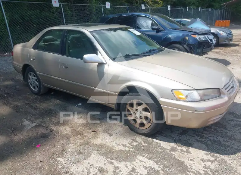 1999 Toyota CAMRY photo