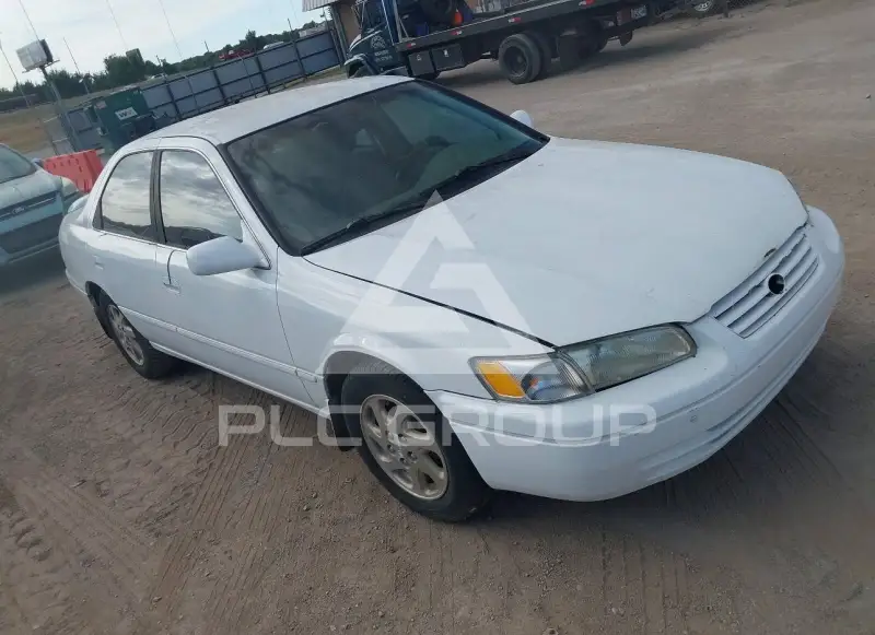 1999 Toyota CAMRY фото