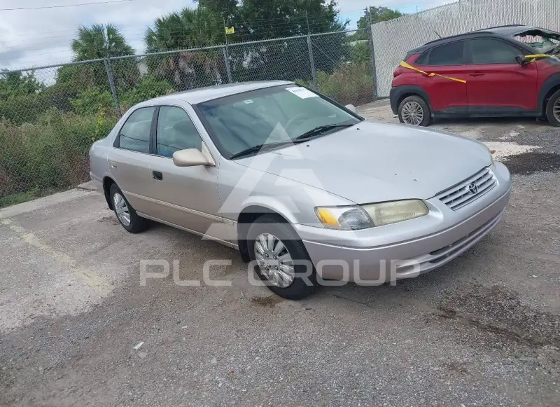 1999 Toyota CAMRY photo