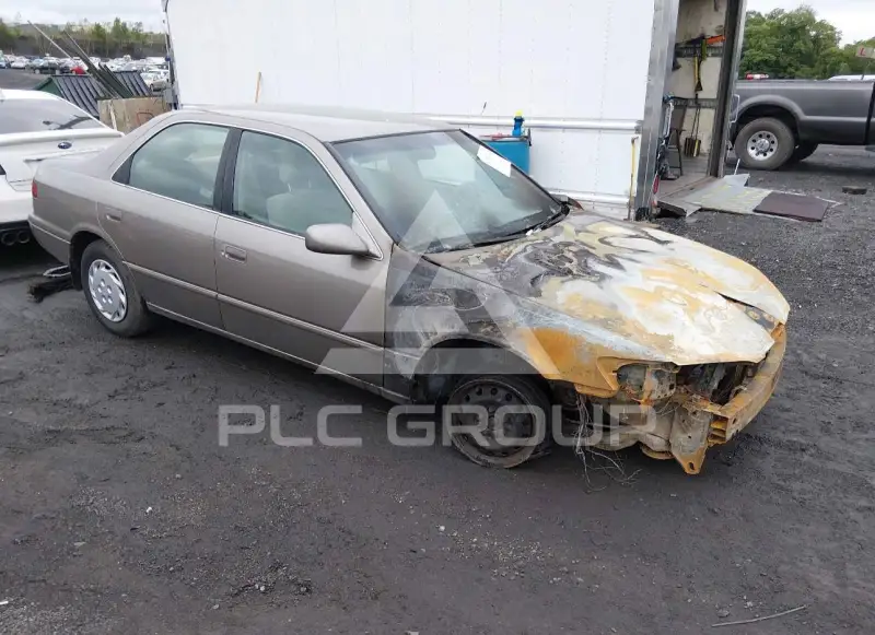 1999 Toyota CAMRY фото