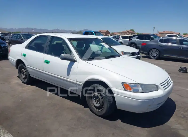 1999 Toyota CAMRY фото