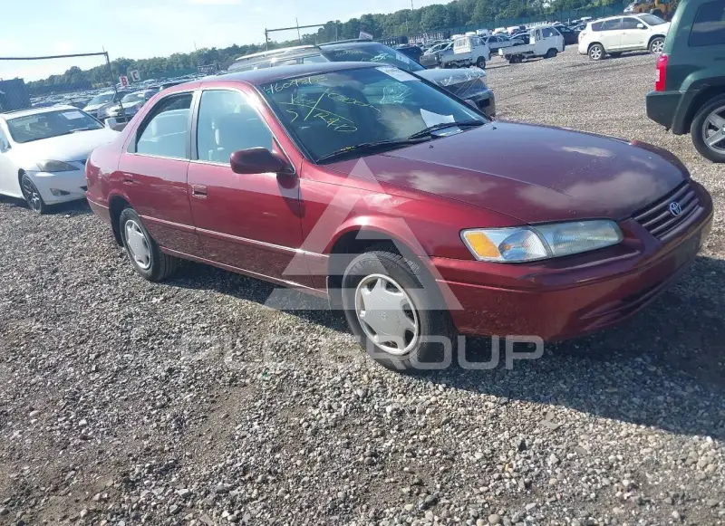 1999 Toyota CAMRY фото