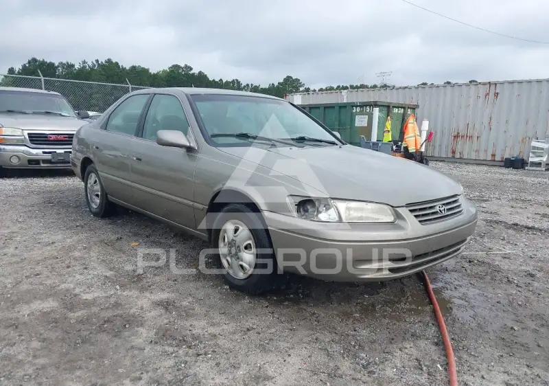 1999 Toyota CAMRY фото