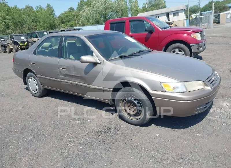 1999 Toyota CAMRY photo