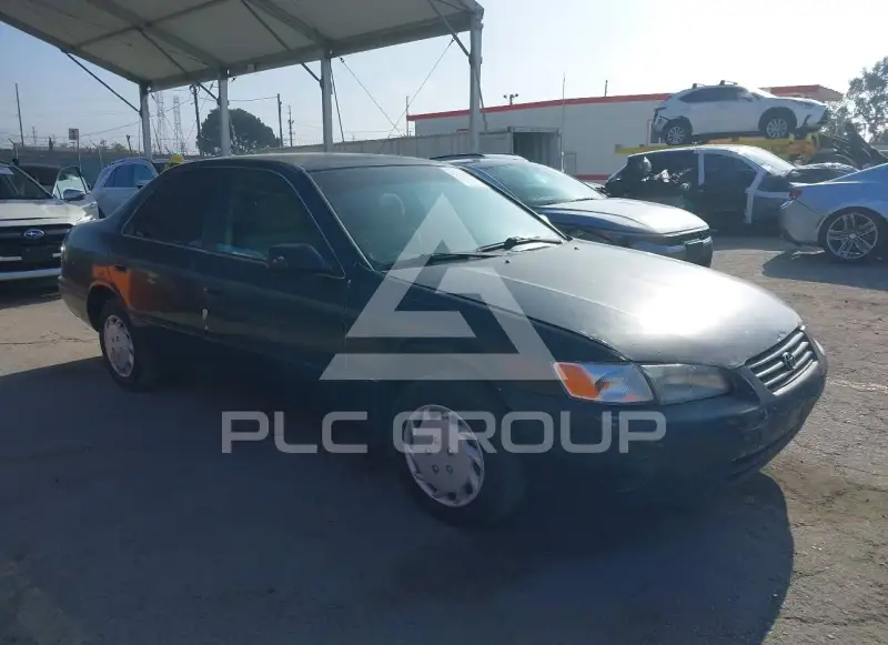 1999 Toyota CAMRY фото