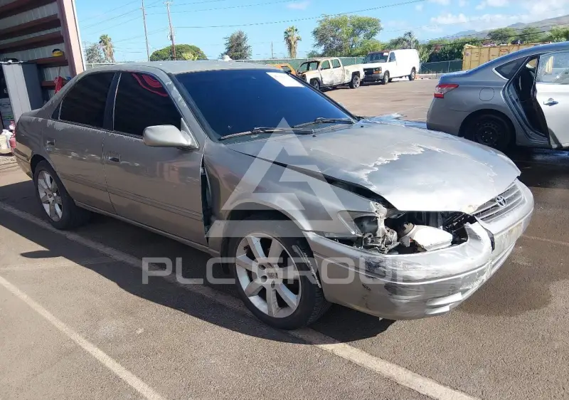 1999 Toyota CAMRY фото