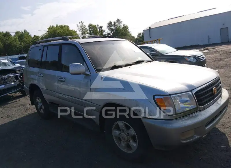 1999 Toyota LAND CRUISER photo