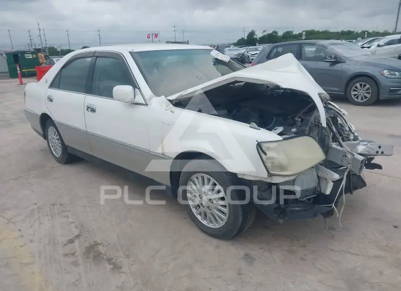 1999 Toyota Crown photo