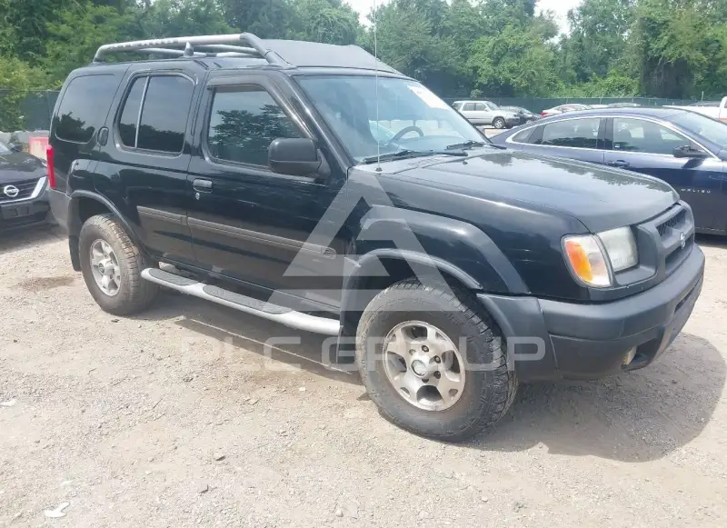 2000 Nissan XTERRA photo