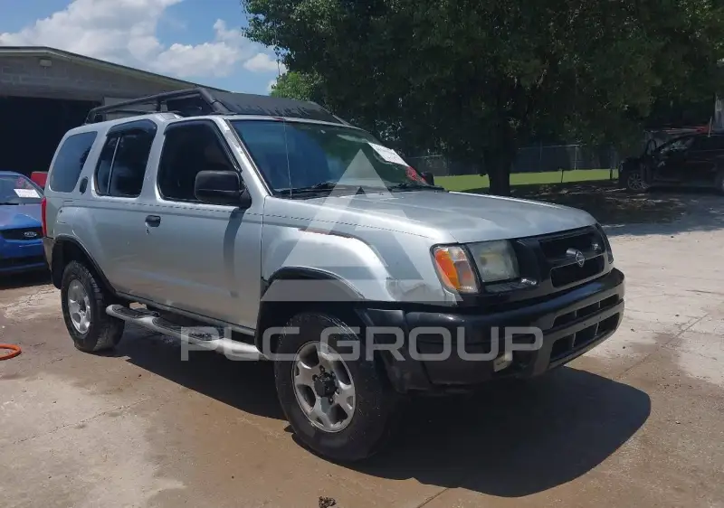 2000 Nissan XTERRA photo