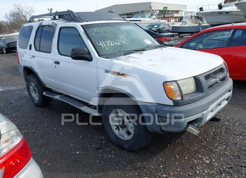 2000 Nissan XTERRA photo