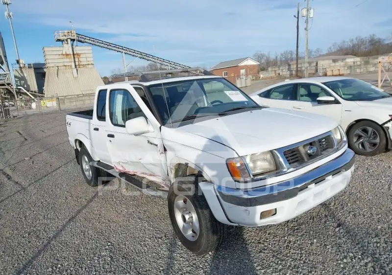 2000 Nissan FRONTIER фото