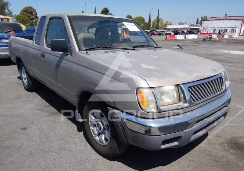 2000 Nissan FRONTIER фото