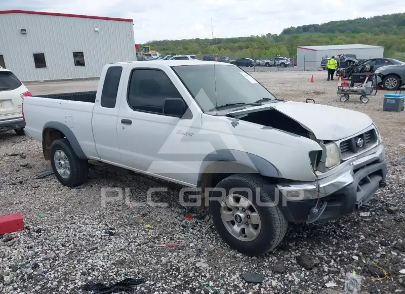 2000 Nissan FRONTIER photo