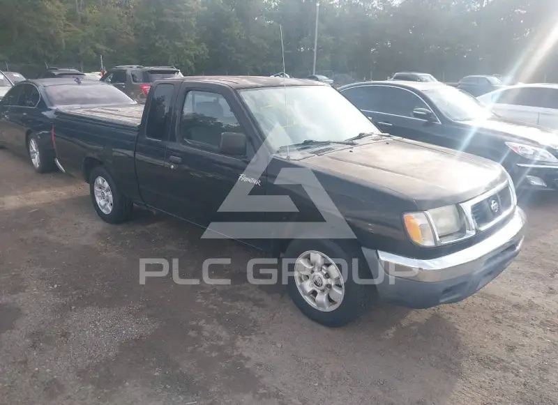2000 Nissan FRONTIER фото