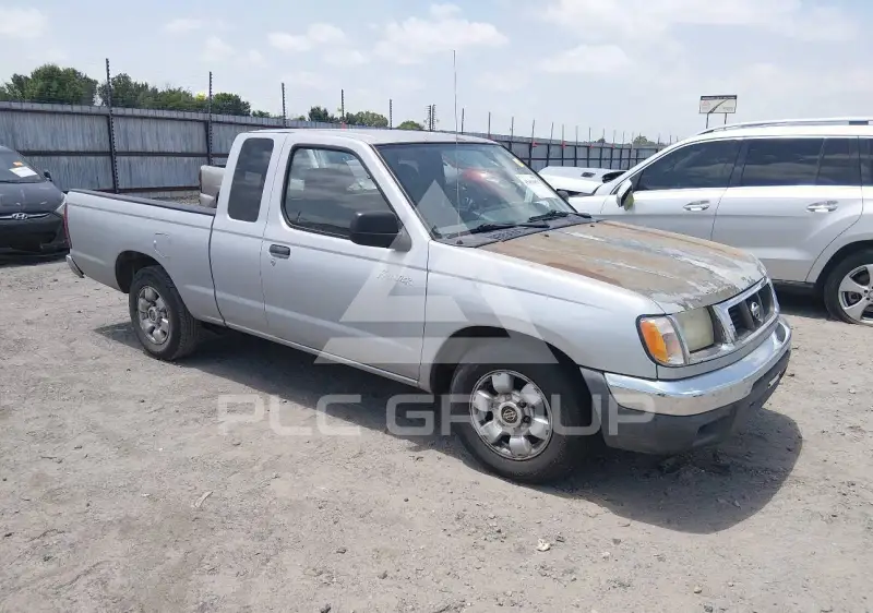 2000 Nissan FRONTIER фото
