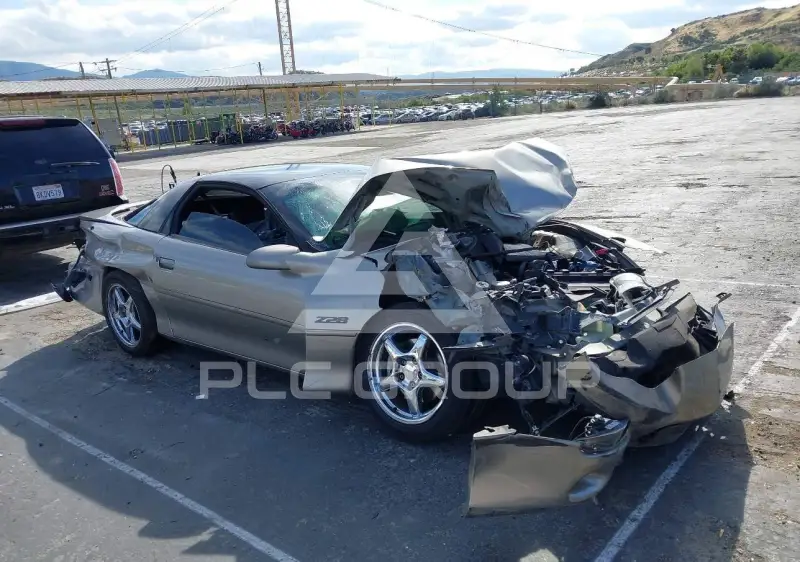 2000 Chevrolet Camaro photo