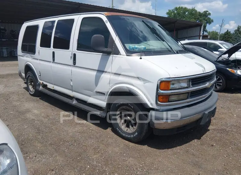 2000 Chevrolet Express photo