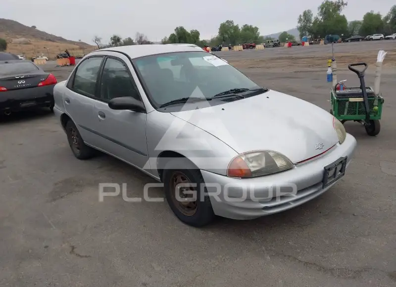 2000 Chevrolet Metro photo