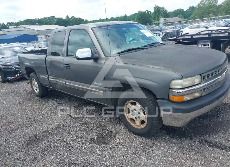 2000 Chevrolet Silverado photo