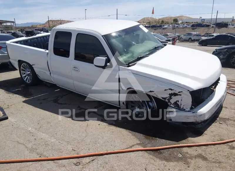 2000 Chevrolet Silverado photo