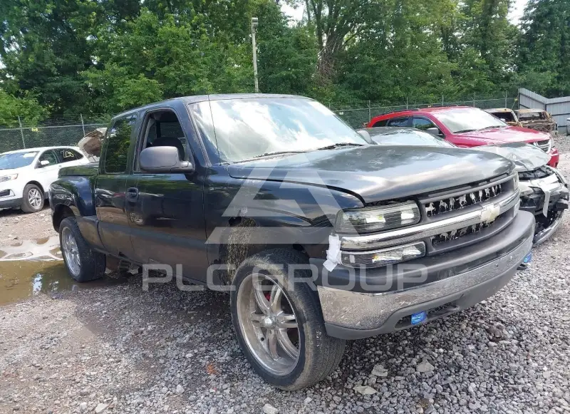 2000 Chevrolet Silverado photo