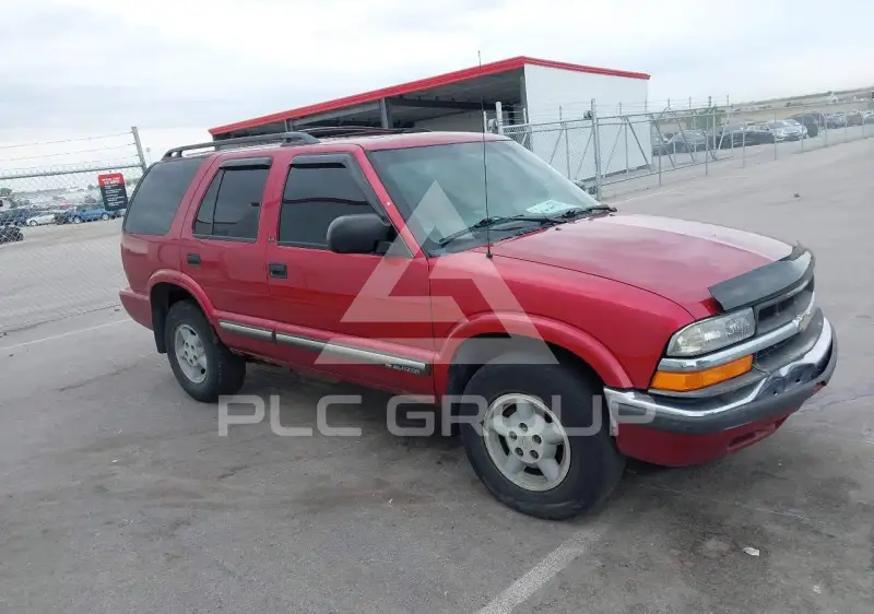 2000 Chevrolet Blazer photo