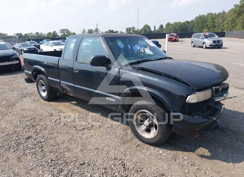 2000 Chevrolet S10 фото