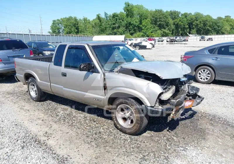 2000 Chevrolet S10 photo