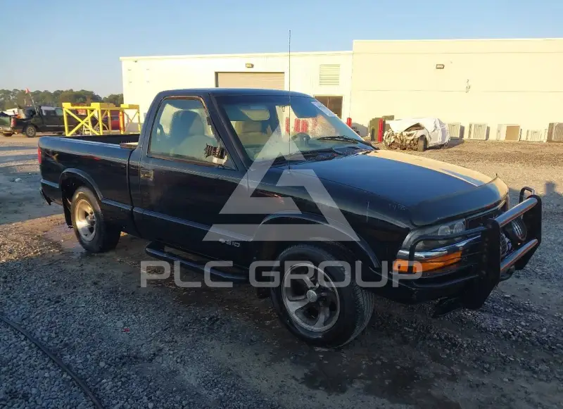 2000 Chevrolet S10 photo