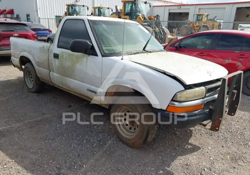 2000 Chevrolet S10 фото