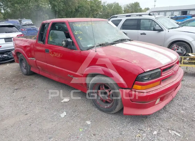 2000 Chevrolet S10 photo