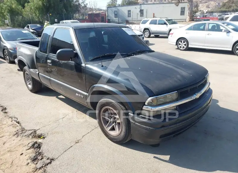 2000 Chevrolet S10 фото