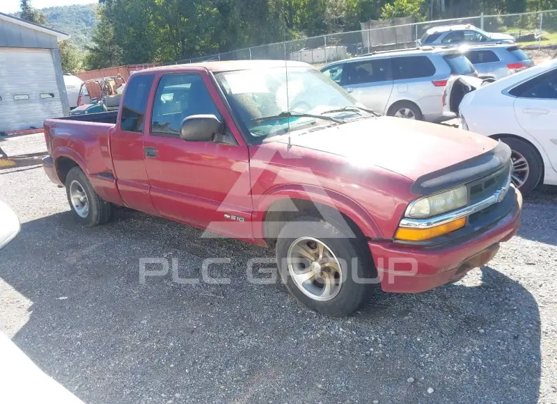 2000 Chevrolet S10 фото