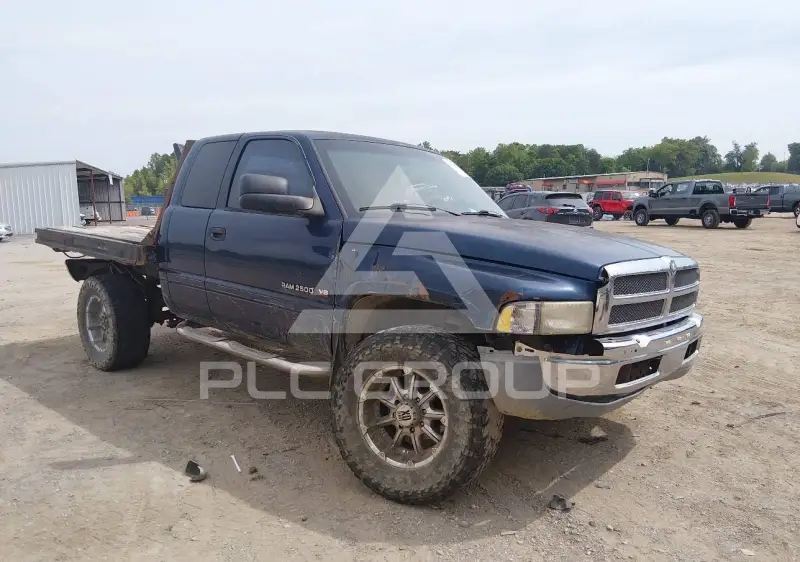 2000 Dodge RAM photo
