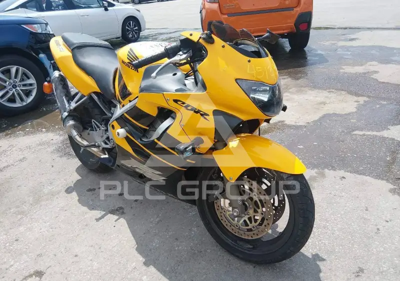 2000 Honda CBR600 photo