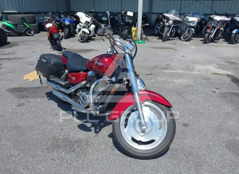 2000 Honda VT1100 фото