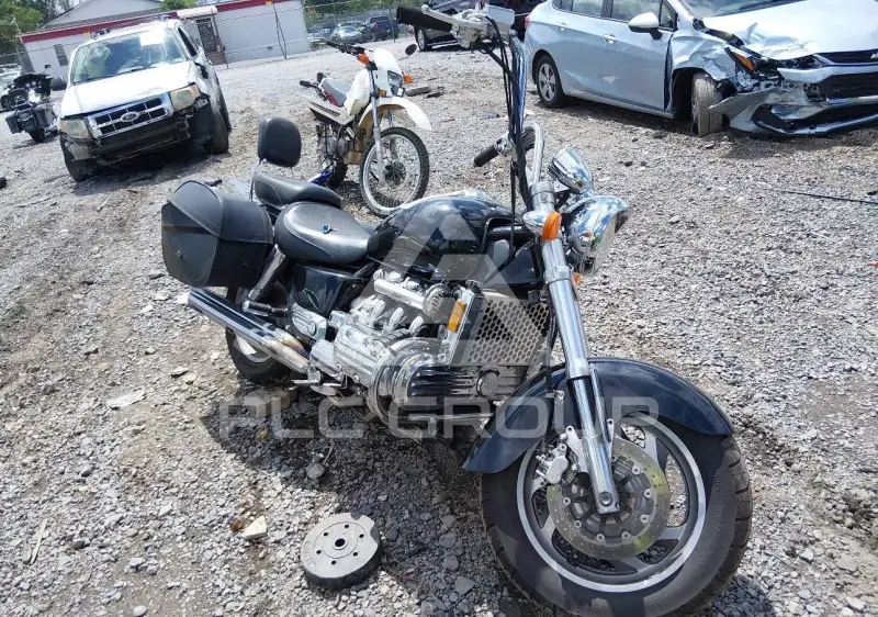 2000 Honda GL1500 фото