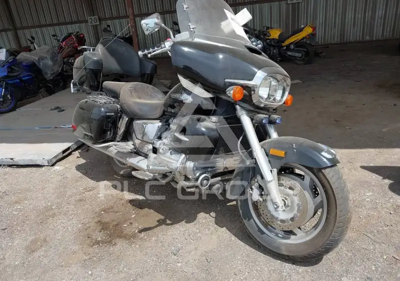 2000 Honda GL1500 фото