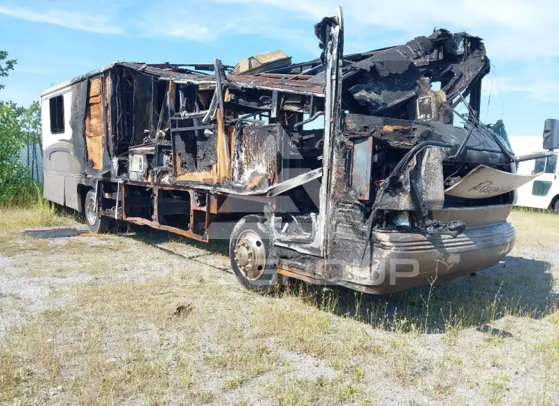 2000 Freightliner Chassis фото