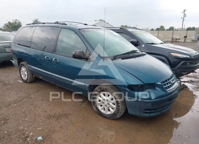 2000 Chrysler Grand Voyager photo
