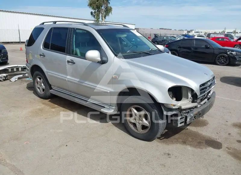 2000 Mercedes Benz ML 320 фото