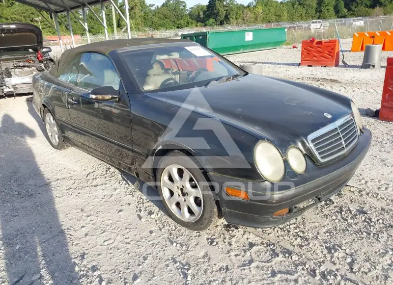2000 Mercedes Benz CLK фото