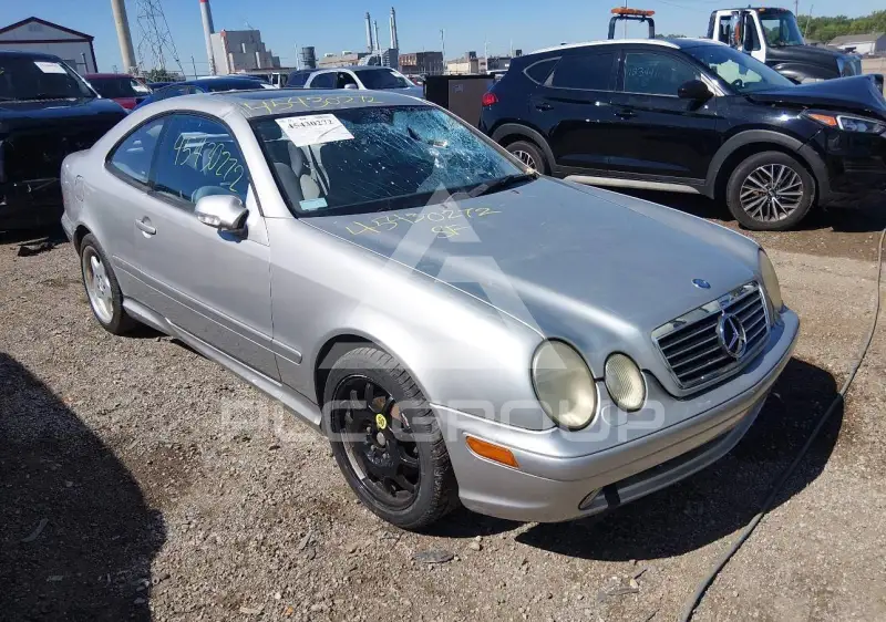 2000 Mercedes Benz CLK 430 photo