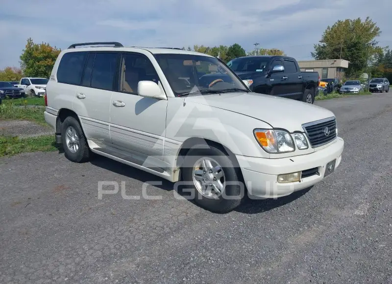 2000 Lexus LX470 photo