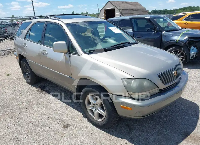 2000 Lexus RX300 photo