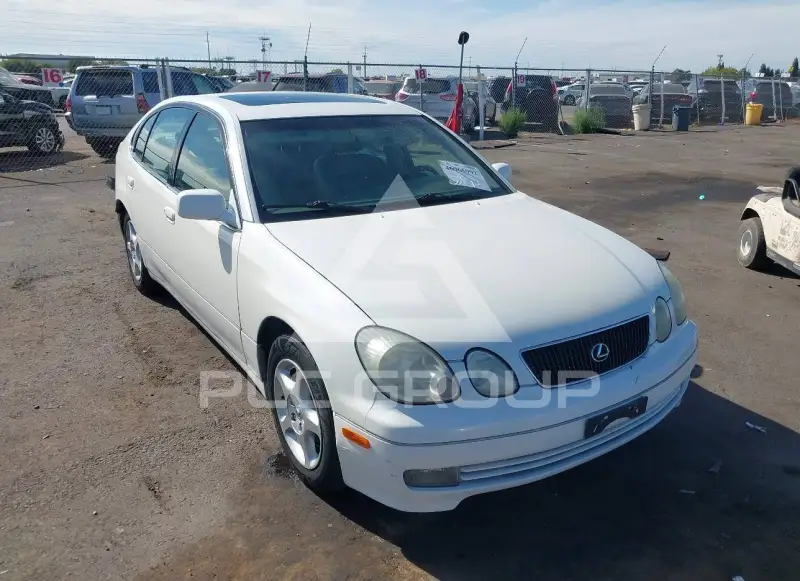 2000 Lexus GS300 photo