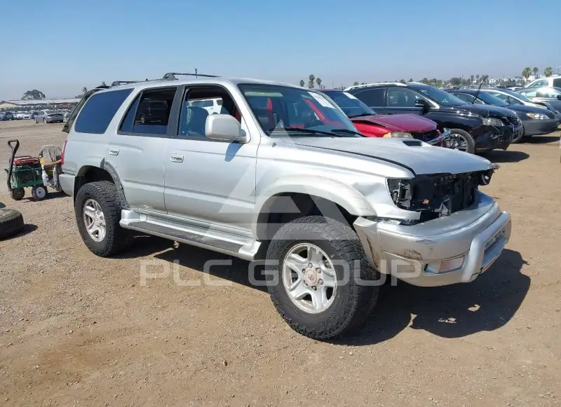 2000 Toyota 4 RUNNER photo